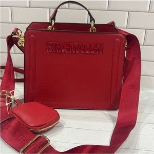 Steve Madden red bag